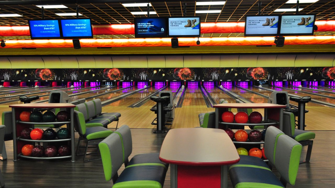 best bowling alleys in Huntsville