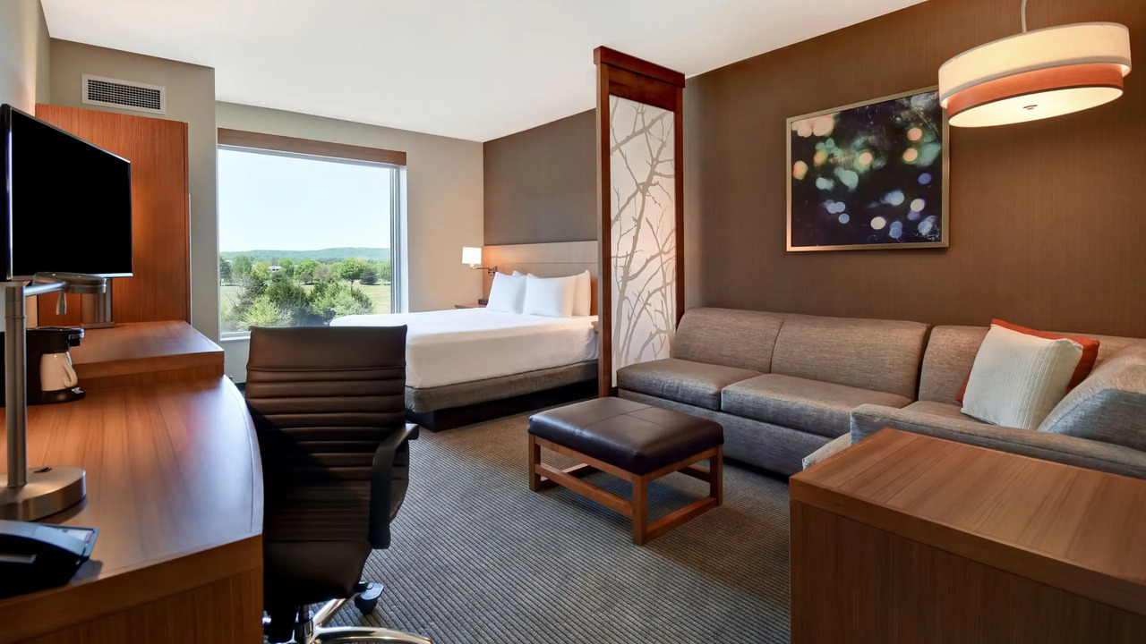 nicest hotels in Huntsville