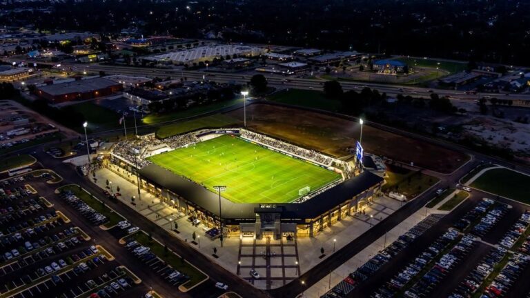 Huntsville Is Getting A Football Team, The Alabama Beavers